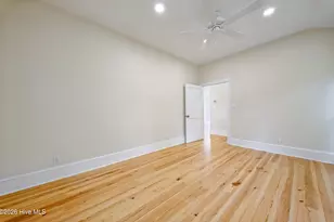 301 W Gale St, Edenton, NC 27932 - Photo 18
