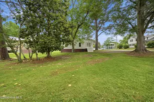 301 W Gale St, Edenton, NC 27932 - Photo 24