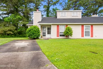 138 Village Court, Jacksonville, NC 28546 - Photo 1