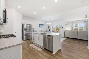 2005 Minnette Cir, New Bern, NC 28562 - Photo 8