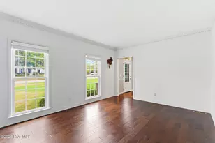 2317 Waverly Dr, Wilmington, NC 28403 - Photo 8