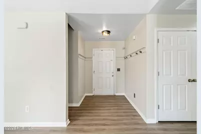 200 Ivy Glen Lane, Jacksonville, NC 28546 - Photo 8