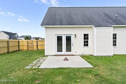 200 Ivy Glen Lane, Jacksonville, NC 28546 - Photo 38