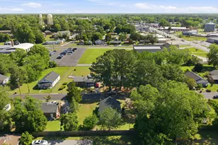 117 Faulk St, Williamston, NC 27892 - Photo 10