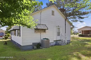 117 Faulk St, Williamston, NC 27892 - Photo 8