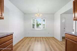 502 Courtyard E, Beaufort, NC 28516 - Photo 12