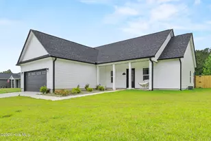 309 Belgian Ct, Richlands, NC 28574 - Photo 2