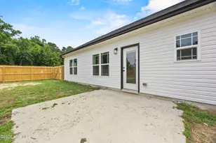 309 Belgian Ct, Richlands, NC 28574 - Photo 26