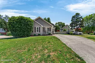 4148 Willow Haven Ct, Raleigh, NC 27616 - Photo 4