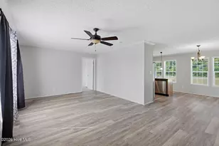 203 Buffy Ct, Richlands, NC 28574 - Photo 12