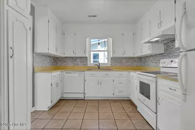 1207 N Topsail Drive, Surf City, NC 28445 - Photo 30