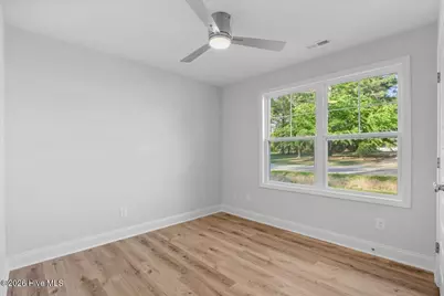303 N West Street, Roseboro, NC 28382 - Photo 22