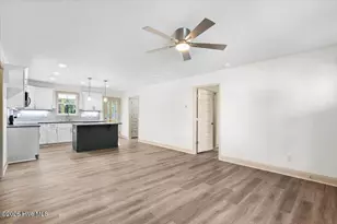 305 N West St, Roseboro, NC 28382 - Photo 12