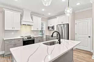 16620 Titmouse Ct, Wagram, NC 28396 - Photo 2