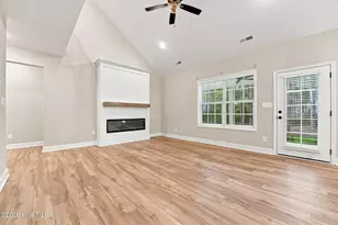 16620 Titmouse Ct, Wagram, NC 28396 - Photo 10