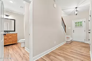 16620 Titmouse Ct, Wagram, NC 28396 - Photo 8