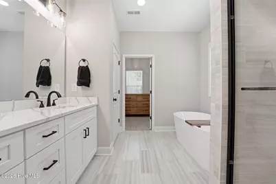 16620 Titmouse Court, Wagram, NC 28396 - Photo 14