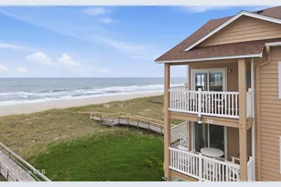 1101 S Lake Park Boulevard #Unit C27, Carolina Beach, NC 28428 - Photo 1