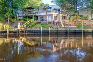 435 Munden Farm Rd, Newport, NC 28570 - Photo 2