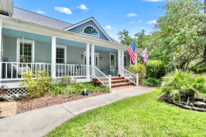 1016 Captain Adkins Drive SE, Southport, NC 28461 - Photo 4