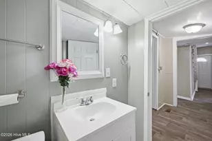305 S McDaniel St, Kinston, NC 28501 - Photo 12