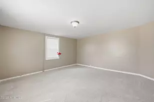 305 S McDaniel St, Kinston, NC 28501 - Photo 6
