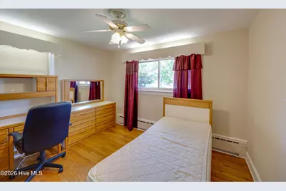 100 E Berkshire Road, Greenville, NC 27858 - Photo 24