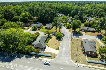 100 E Berkshire Road, Greenville, NC 27858 - Photo 44