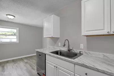 135 Jupiter Trail, Jacksonville, NC 28546 - Photo 10