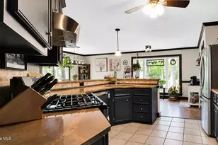 1251 W Acres Ln, Greenville, NC 27834 - Photo 2