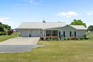 230 Circle Dr, Pikeville, NC 27863 - Photo 2