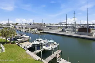 310 N Kinston Ave, Atlantic Beach, NC 28512 - Photo 40
