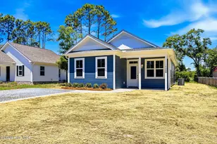 4388 Sweetbay Dr SE, Southport, NC 28461 - Photo 1