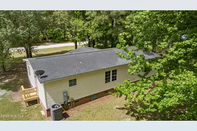 211 Pond Road, Rocky Point, NC 28457 - Photo 30