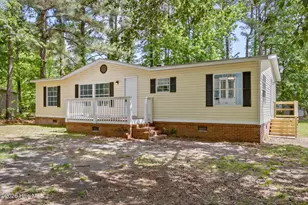 211 Pond Rd, Rocky Point, NC 28457 - Photo 2