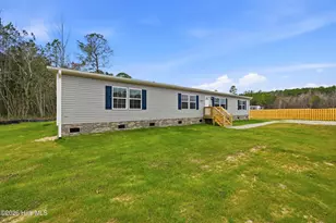 1908 Rooks Rd, Atkinson, NC 28421 - Photo 2