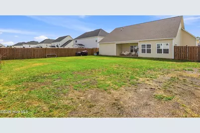 571 Appalachian Trail S, Jacksonville, NC 28546 - Photo 42