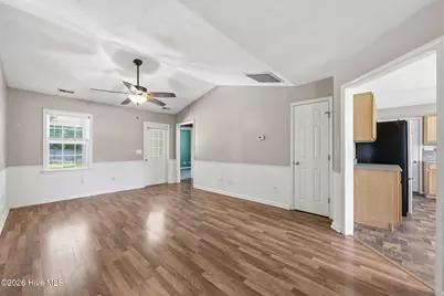 108 Oakley Drive, New Bern, NC 28560 - Photo 8