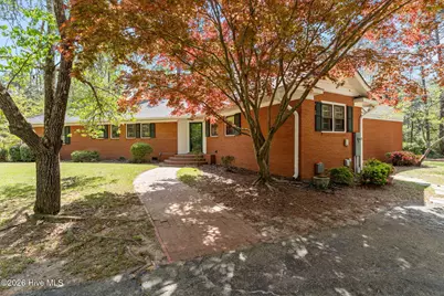 225 Arbutus Road, Southern Pines, NC 28387 - Photo 4