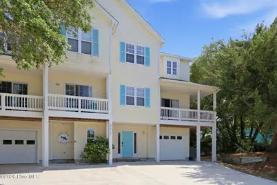 9911 Chrissie Wright Court #West, Emerald Isle, NC 28594 - Photo 2