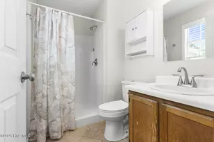 300 Foxtrace Ln, Hubert, NC 28539 - Photo 26