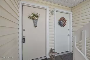 217 Atlanta Ave, Carolina Beach, NC 28428 - Photo 2