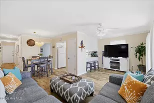 217 Atlanta Ave, Carolina Beach, NC 28428 - Photo 10