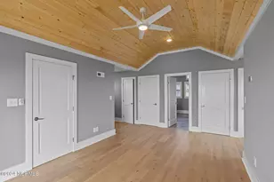 101 Melaine St, Emerald Isle, NC 28594 - Photo 46