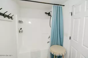 107 NE 78th St, Oak Island, NC 28465 - Photo 16
