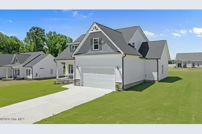 101 Baileys Place, Pikeville, NC 27863 - Photo 2
