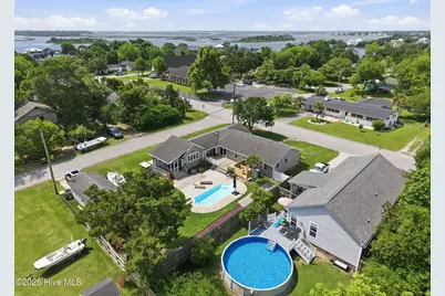 602 W Broad Street, Swansboro, NC 28584 - Photo 12