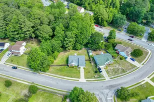 308 Pebble Ln, Jacksonville, NC 28546 - Photo 46
