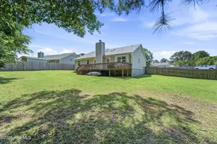 308 Pebble Ln, Jacksonville, NC 28546 - Photo 58