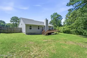 308 Pebble Ln, Jacksonville, NC 28546 - Photo 56